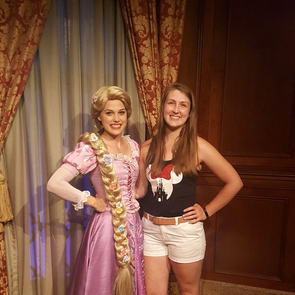 Meet your Posher, Maggie